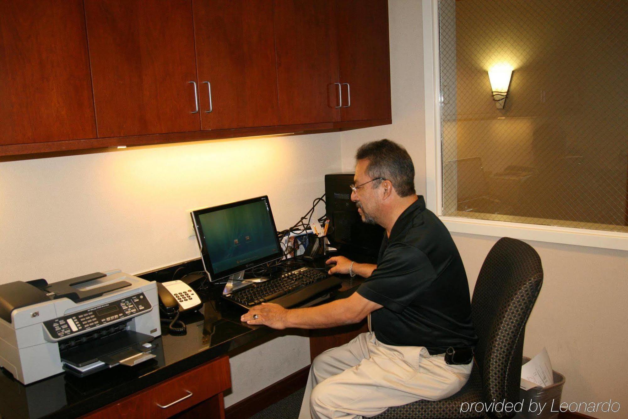 Hampton Inn & Suites Highland San Bernardino Faciliteiten foto